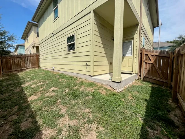 $1,850 | 5425 Falling Leaf Lane, Austin, TX 78744