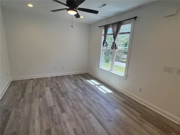 $1,400 | 300 Willow Court, Unit 2, Central, SC 29630