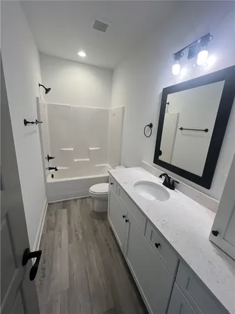 $1,400 | 300 Willow Court, Unit 2, Central, SC 29630