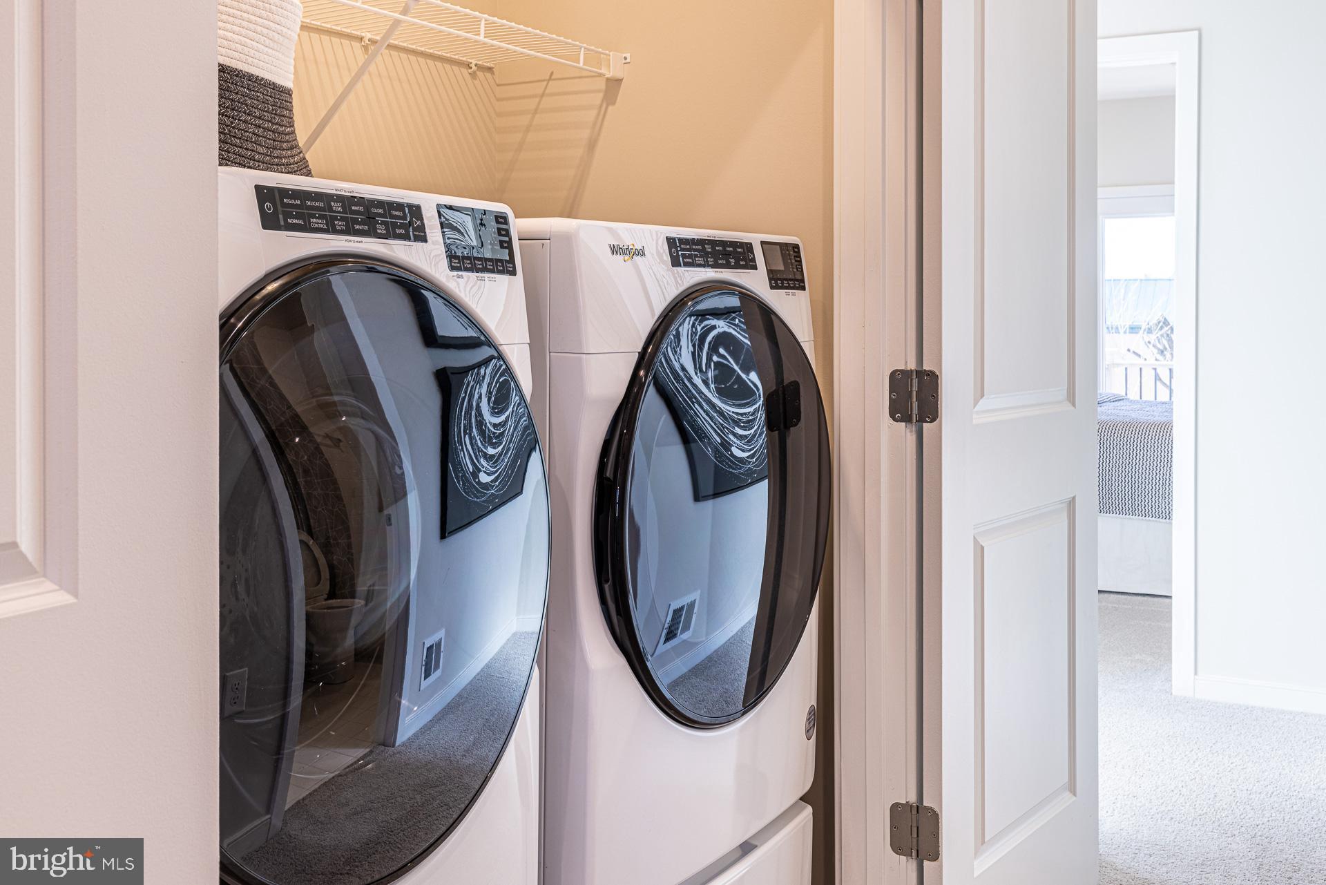 20975 Bluebird Square Sterling, VA 20165 - Photo 11 of 23 a utility room with dryer and washer