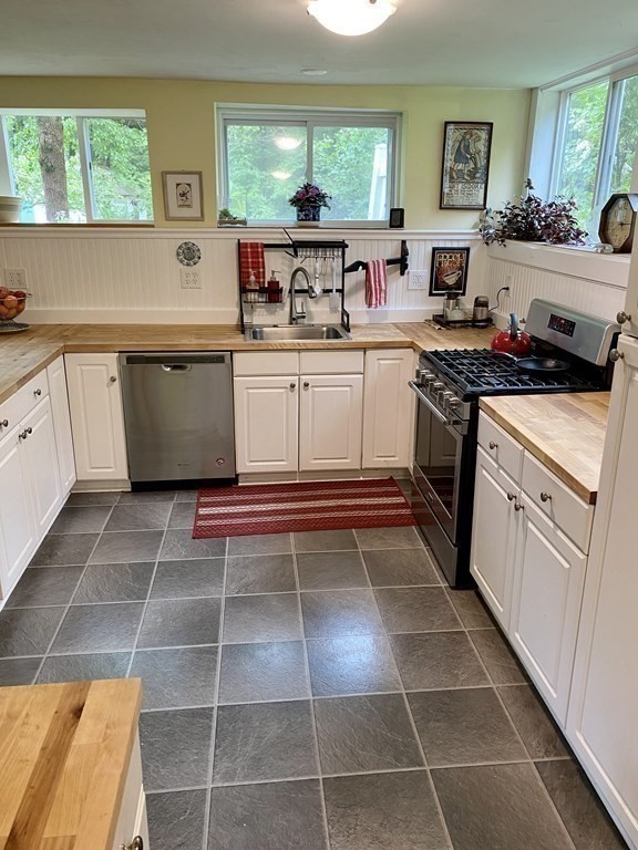 110 Pond Brook Road Huntington, MA 01050 - Photo 8 of 32