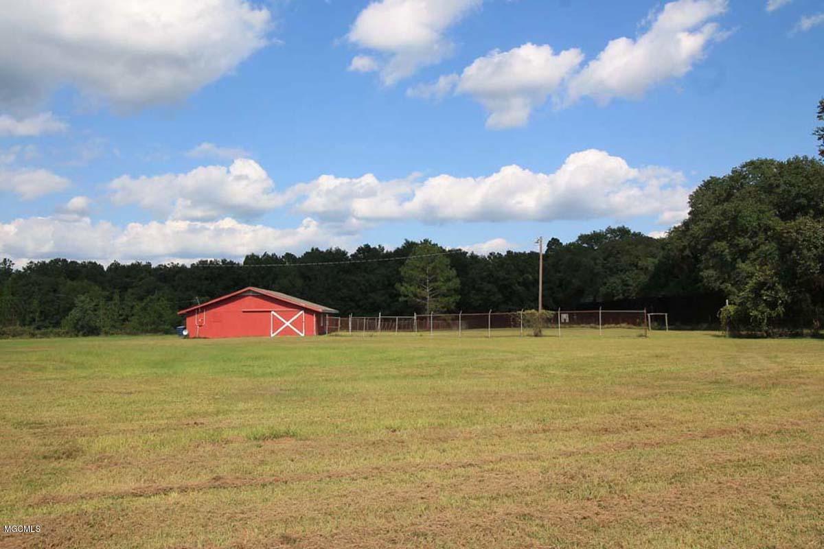 11121 Valley Forge Road Moss Point, MS 39562 - Photo 31 of 60 4 (5)