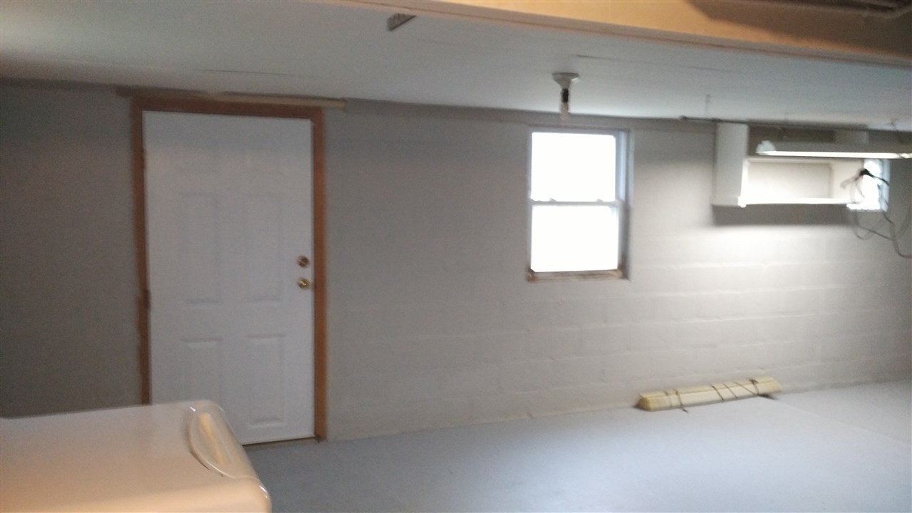 1350 South Garrison Chapel Road Bloomington, IN 47403 - Photo 10 of 16 Gallery Image 10