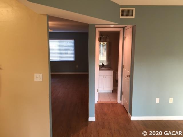 501 Southwest 75th Street, Unit G8 Gainesville, FL 32607 - Photo 9 of 16