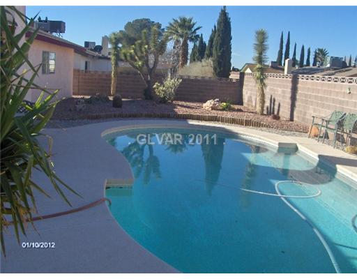 646 Arrayo Way Boulder City, NV 89005 - Photo 3 of 15 Exterior Back.