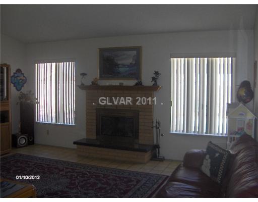 646 Arrayo Way Boulder City, NV 89005 - Photo 7 of 15 Living Room.