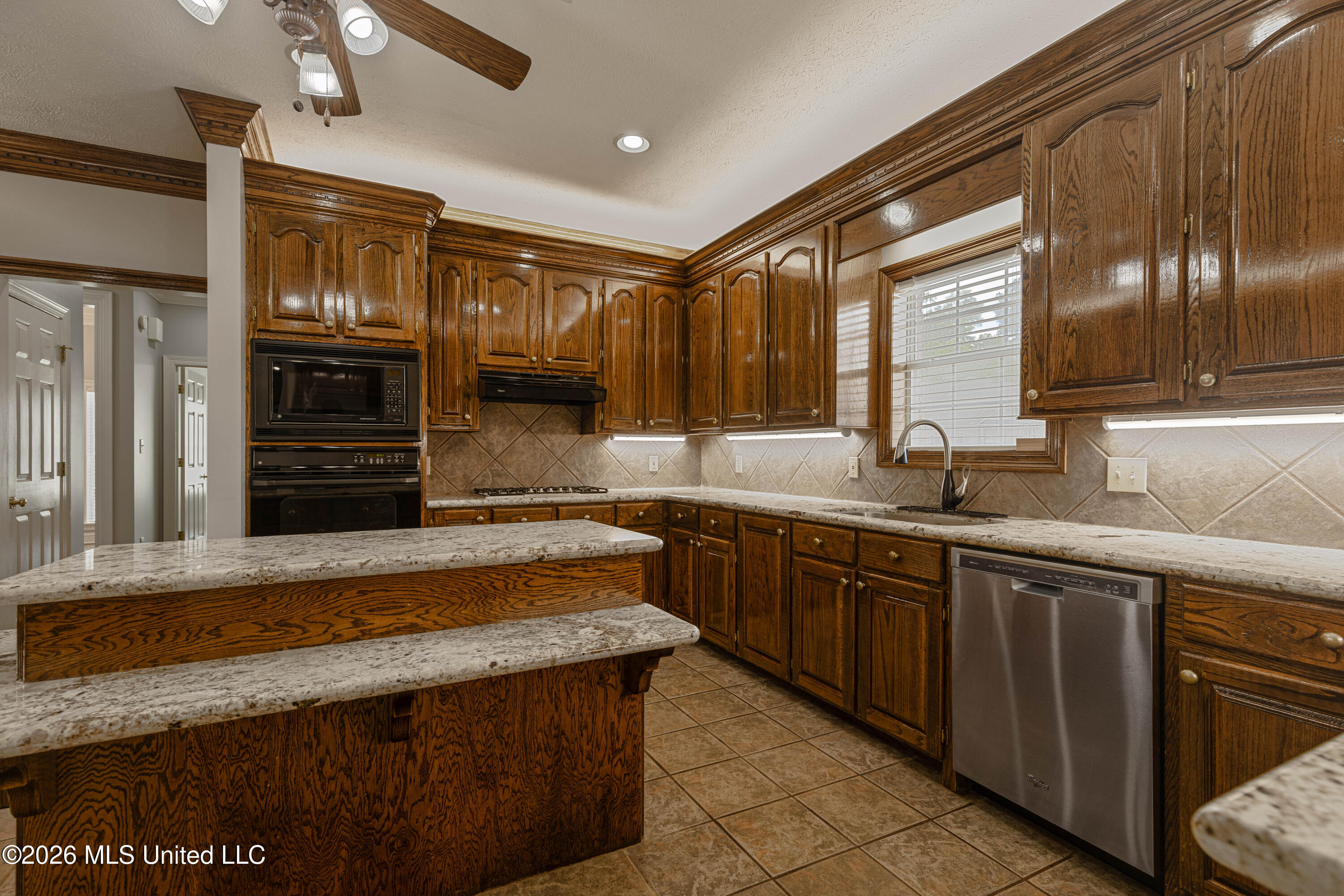 407 Thorngate Drive Brandon, MS 39042 - Photo 28 of 71 IMG_8286-Edit