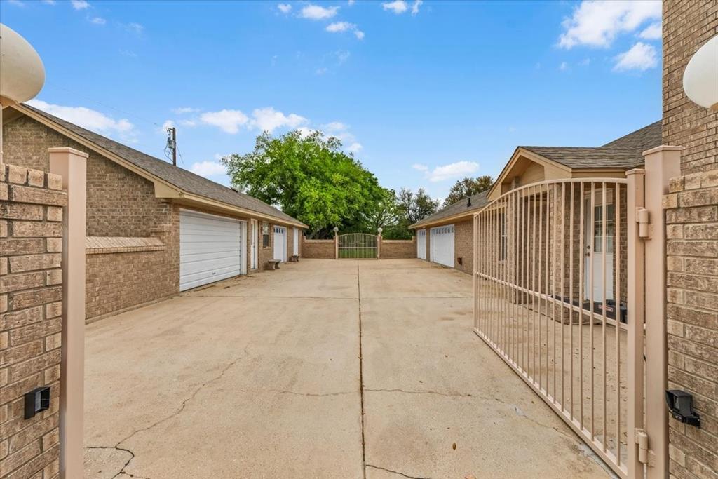 353 Hidden Meadow Court Rhome, TX 76078 - Photo 18 of 28
