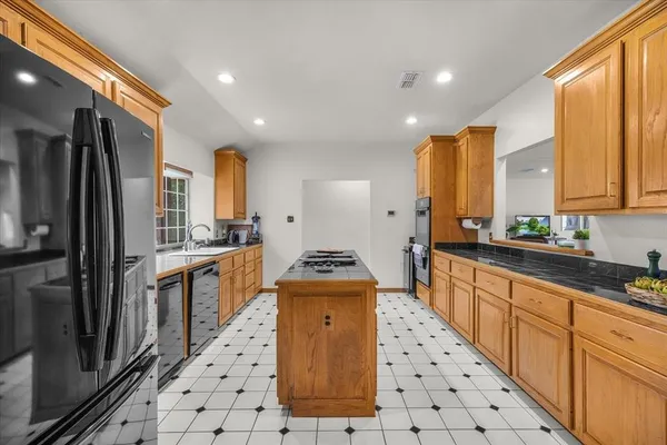$650,000 | 353 Hidden Meadow Court, Rhome, TX 76078