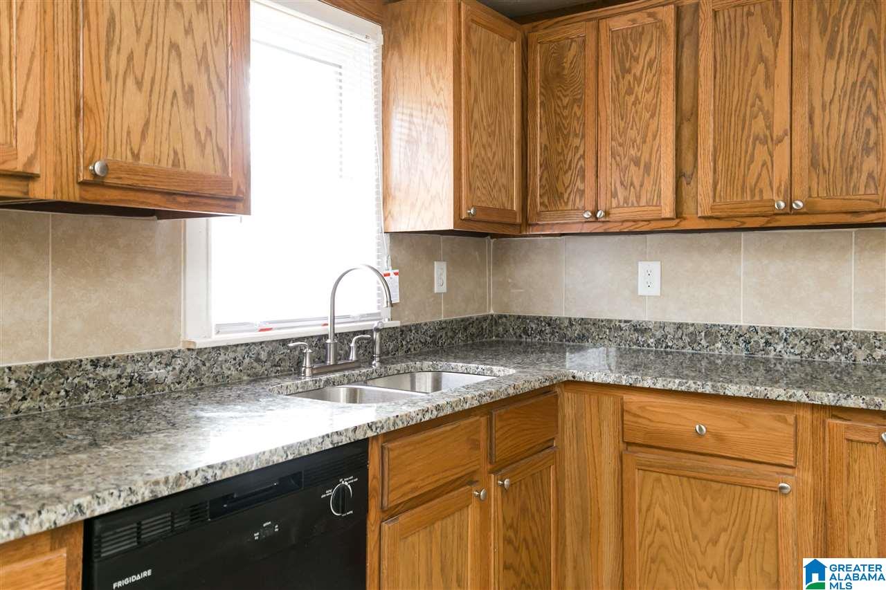 924 3rd Avenue Pleasant Grove, AL 35127 - Photo 20 of 48