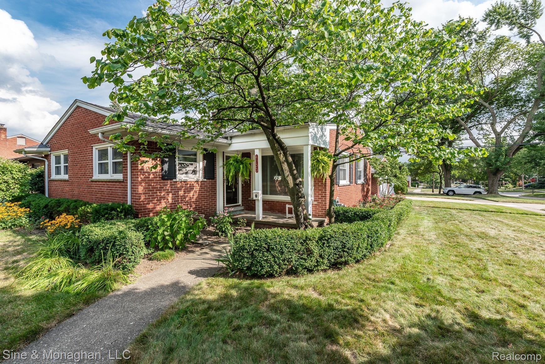 4033 Highfield Road Royal Oak, MI 48073 - Photo 1 of 32 Wonderful curb appeal