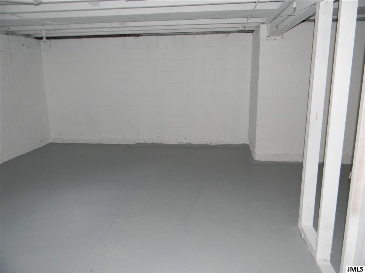 6120 Crest Road Jackson, MI 49203 - Photo 6 of 16 Photo 6