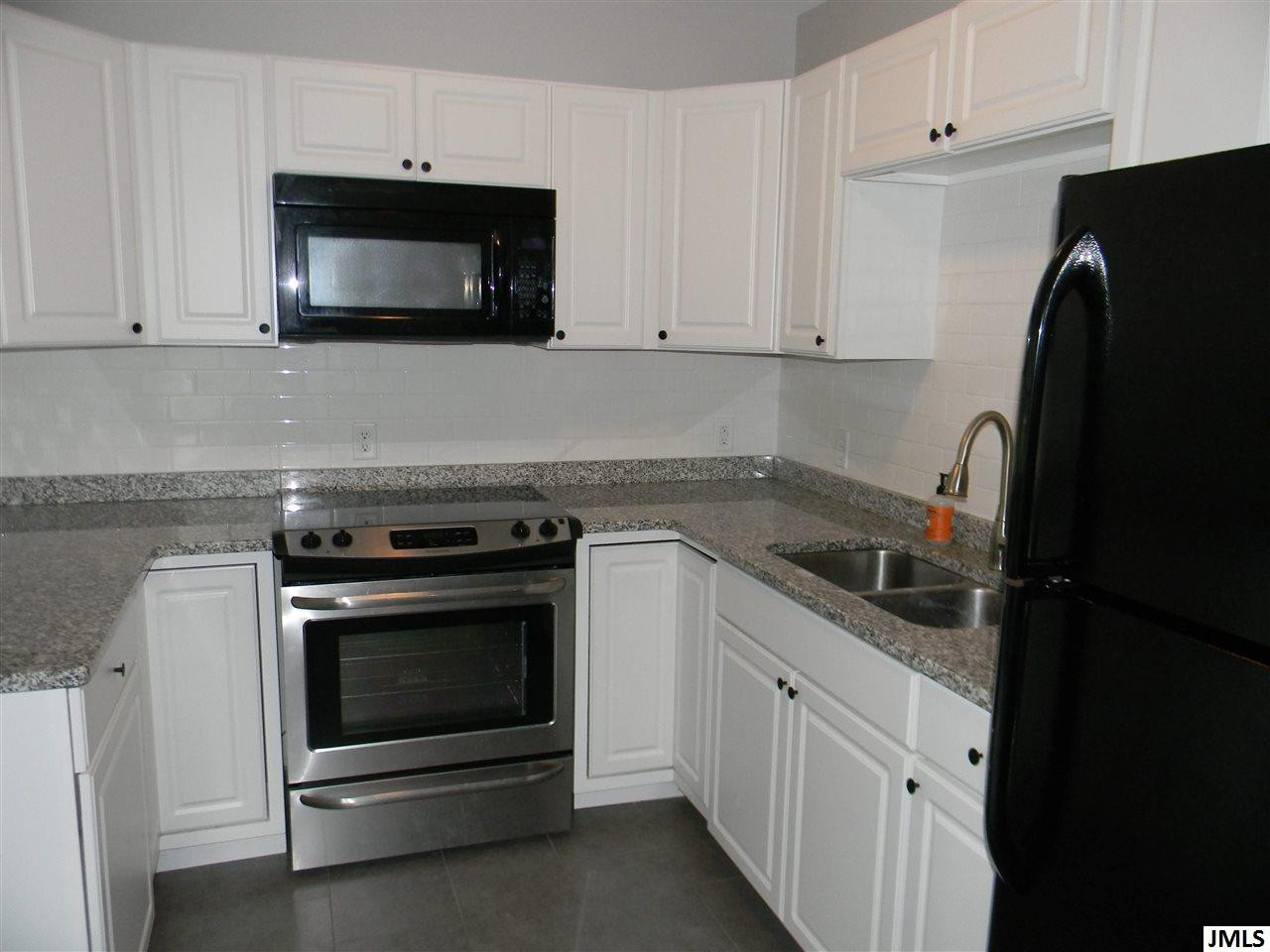 6120 Crest Road Jackson, MI 49203 - Photo 7 of 16 Photo 7