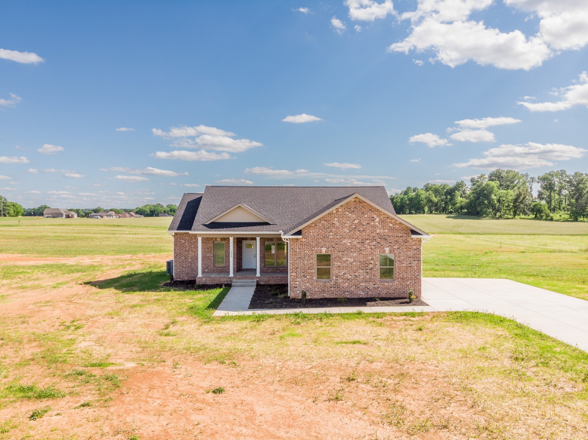 5359 Roy Holman Road Springfield, TN 37172 - Photo 1 of 35 Gallery Image 1
