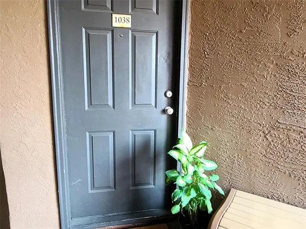 $1,750 | 4630 Commander Drive, Unit 1038, Orlando, FL 32822