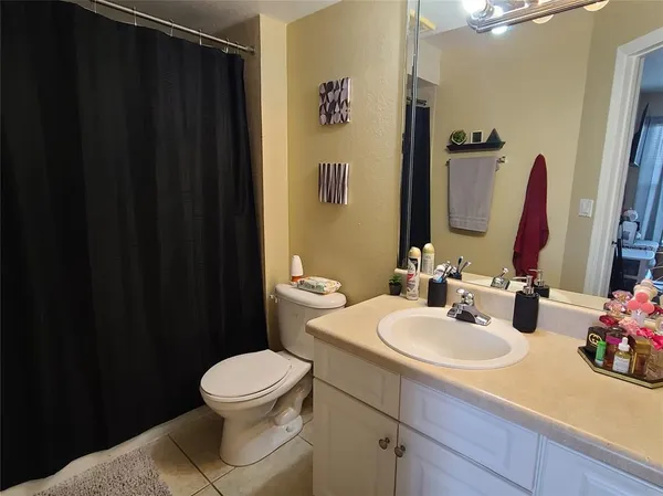 $1,750 | 4630 Commander Drive, Unit 1038, Orlando, FL 32822