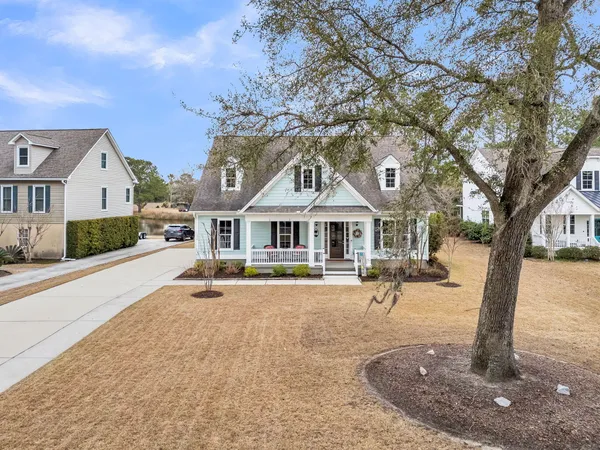 $1,220,000 | 130 Berkshire Drive, Wando, SC 29492
