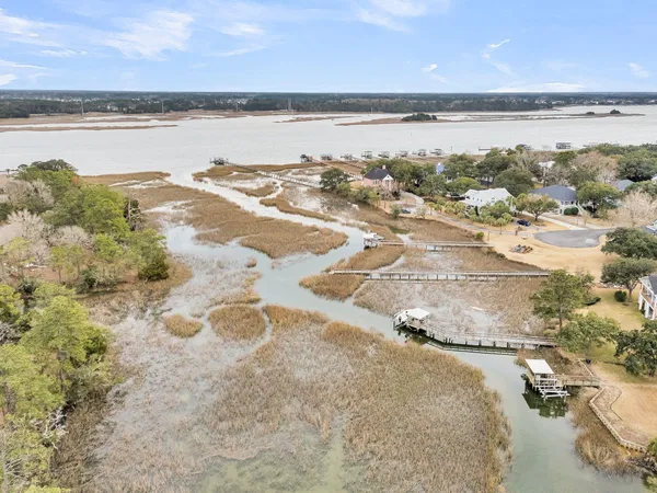 $1,198,000 | 130 Berkshire Drive, Wando, SC 29492