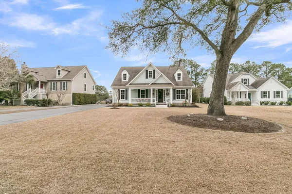 $1,198,000 | 130 Berkshire Drive, Wando, SC 29492