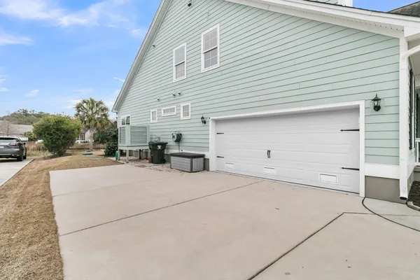 $1,198,000 | 130 Berkshire Drive, Wando, SC 29492