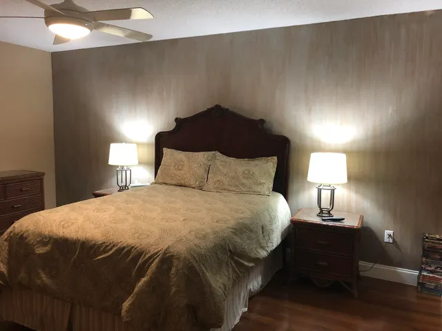 $4,000 | 5187 Europa Drive, Unit A CORNER, Boynton Beach, FL 33437