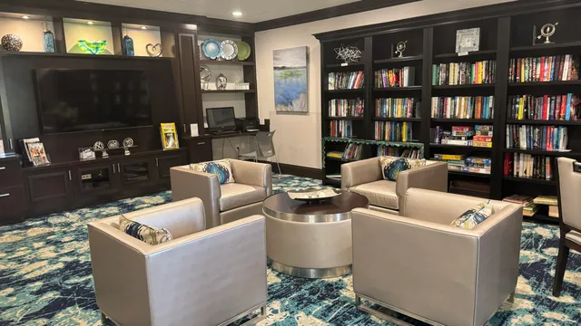 $4,000 | 5187 Europa Drive, Unit A CORNER, Boynton Beach, FL 33437