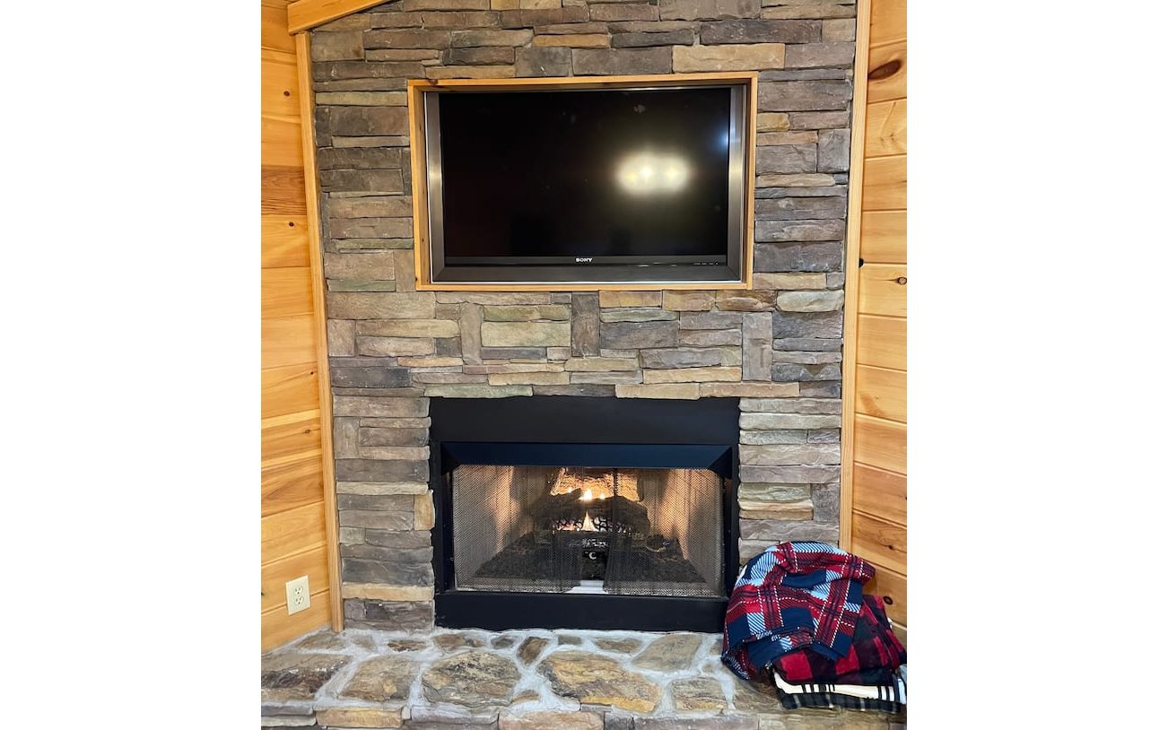 6341 Mobile Road Blue Ridge, GA 30513 - Photo 6 of 42