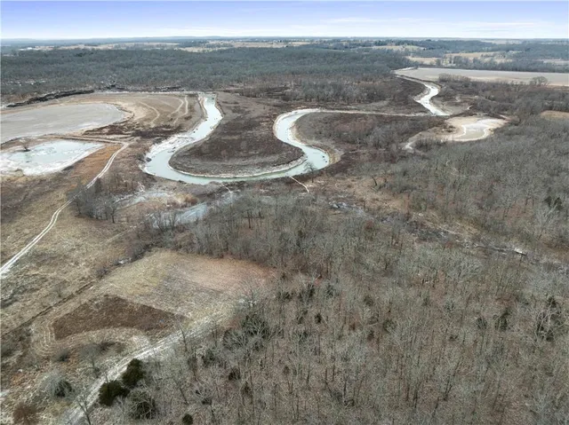 $172,695 | 2031 Northwest 601 Road, Appleton City, MO 64724