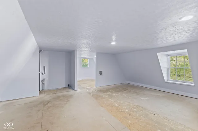 $649,000 | 7918 East 10th Street, Indianapolis, IN 46219