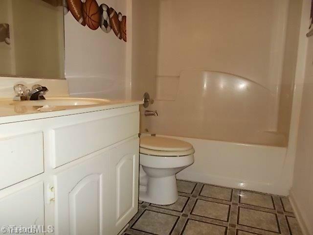 4114 Grubbs Road Walnut Cove, NC 27052 - Photo 12 of 15 Bath.