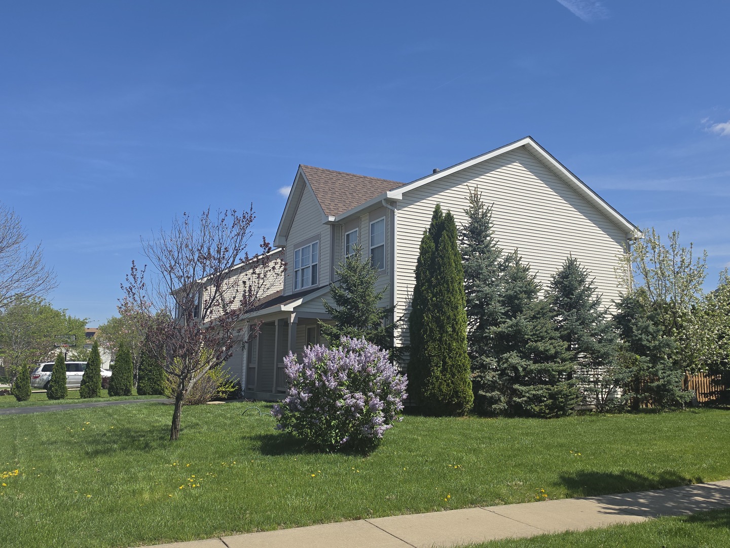 579 Scott Lane Romeoville, IL 60446 - Photo 2 of 38