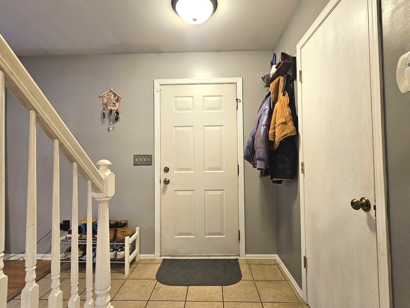 579 Scott Lane Romeoville, IL 60446 - Photo 3 of 38