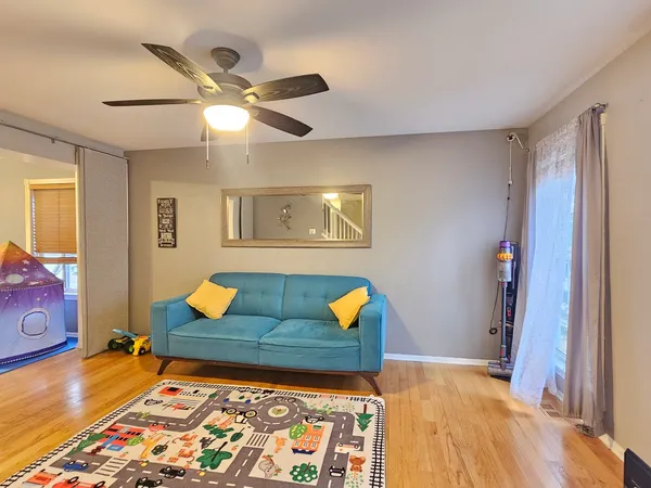 $2,950 | 579 Scott Lane, Romeoville, IL 60446