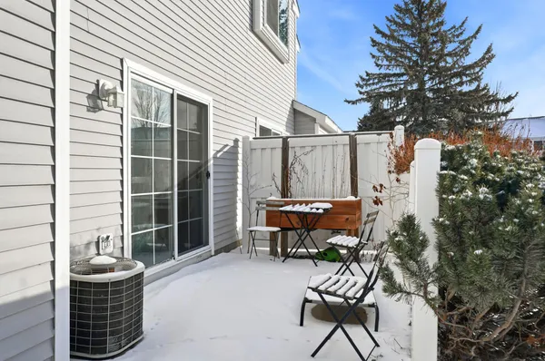 $250,000 | 1227 Elmwood Avenue, Shakopee, MN 55379