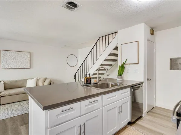 $685,000 | 4475 Diamond Street, Unit 3, Capitola, CA 95010
