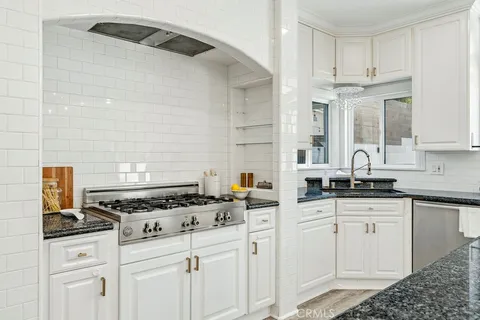 $1,379,000 | 731 North Leland Avenue, San Pedro, CA 90732