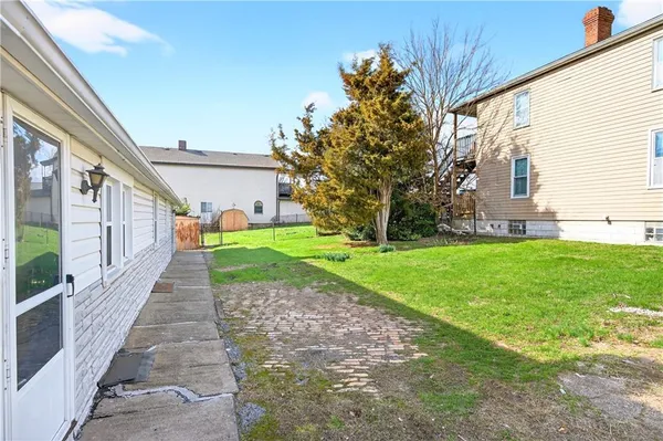 $179,500 | 427 Market Street, Belle Vernon, PA 15012