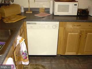 1050 South Merrimac Road Camden, NJ 08104 - Photo 6 of 6 Gallery Image 6