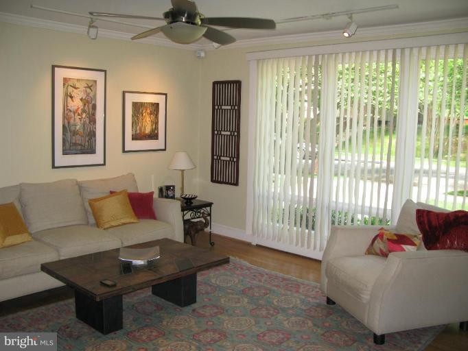 4708 Edgefield Road Bethesda, MD 20814 - Photo 3 of 24 Living Room #2