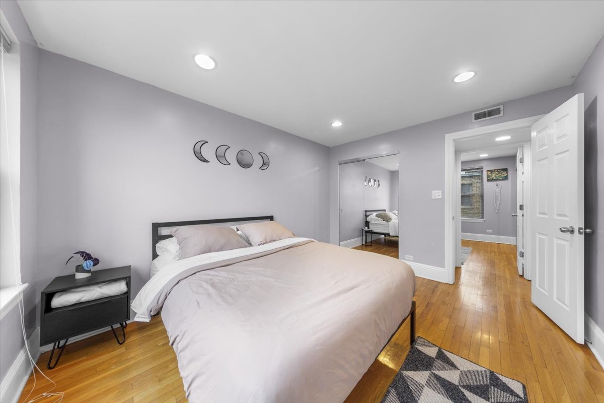 7423 North Sheridan Road, Unit 3W Chicago, IL 60626 - Photo 11 of 16