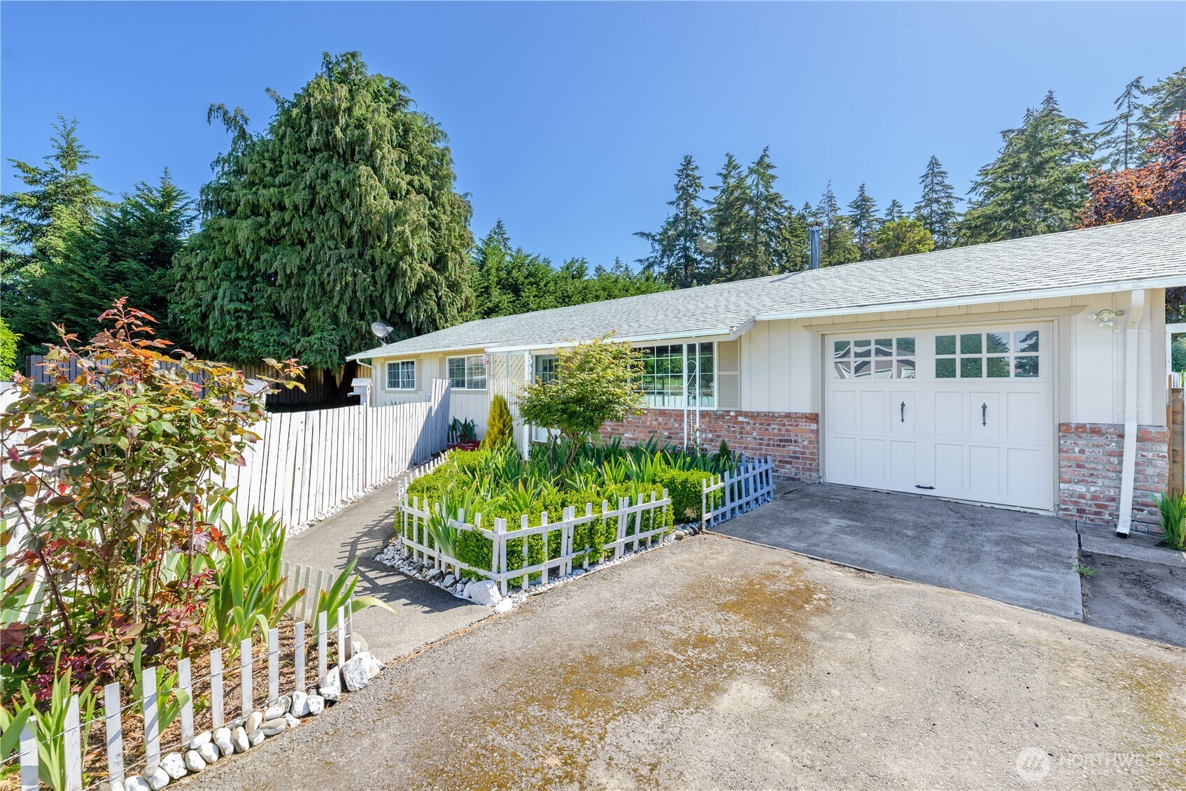 70 Ridge Place Sequim, WA 98382 - Photo 5 of 39