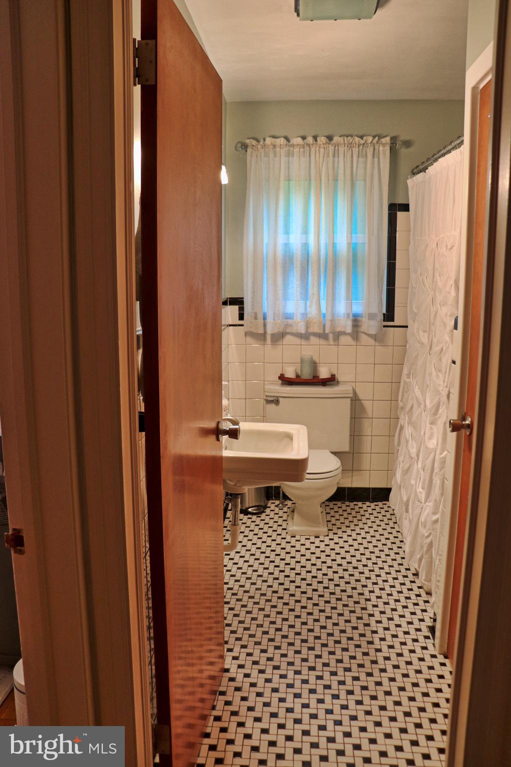 545 Luther Road Harrisburg, PA 17111 - Photo 26 of 30 Gallery Image 26