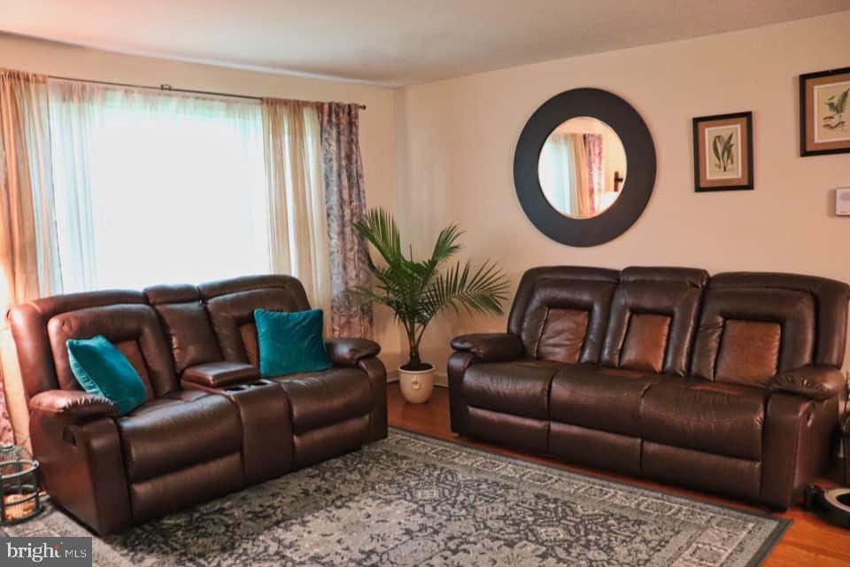 545 Luther Road Harrisburg, PA 17111 - Photo 7 of 30 Gallery Image 7