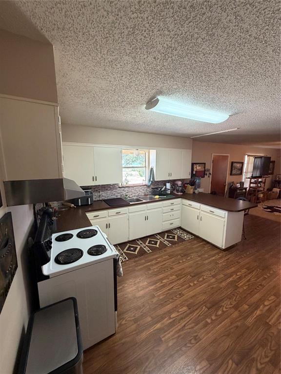 144000 Tx Highway Robert Lee, TX 76945 - Photo 33 of 37 Foreman's Kitchen