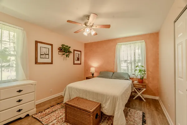 $1,350 | 221 Downer Drive, Clarksville, TN 37042