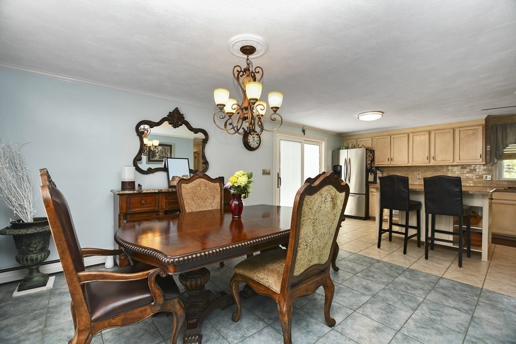 5 Spinale Road Peabody, MA 01960 - Photo 12 of 31 Gallery Image 12