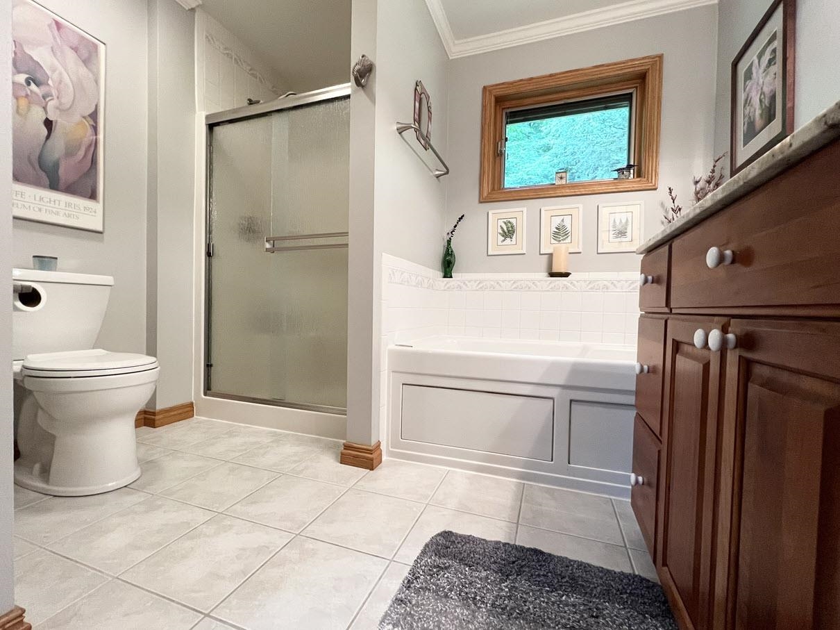 12397 Bluff Road Traverse City, MI 49686 - Photo 21 of 44 1902215-20.JPG