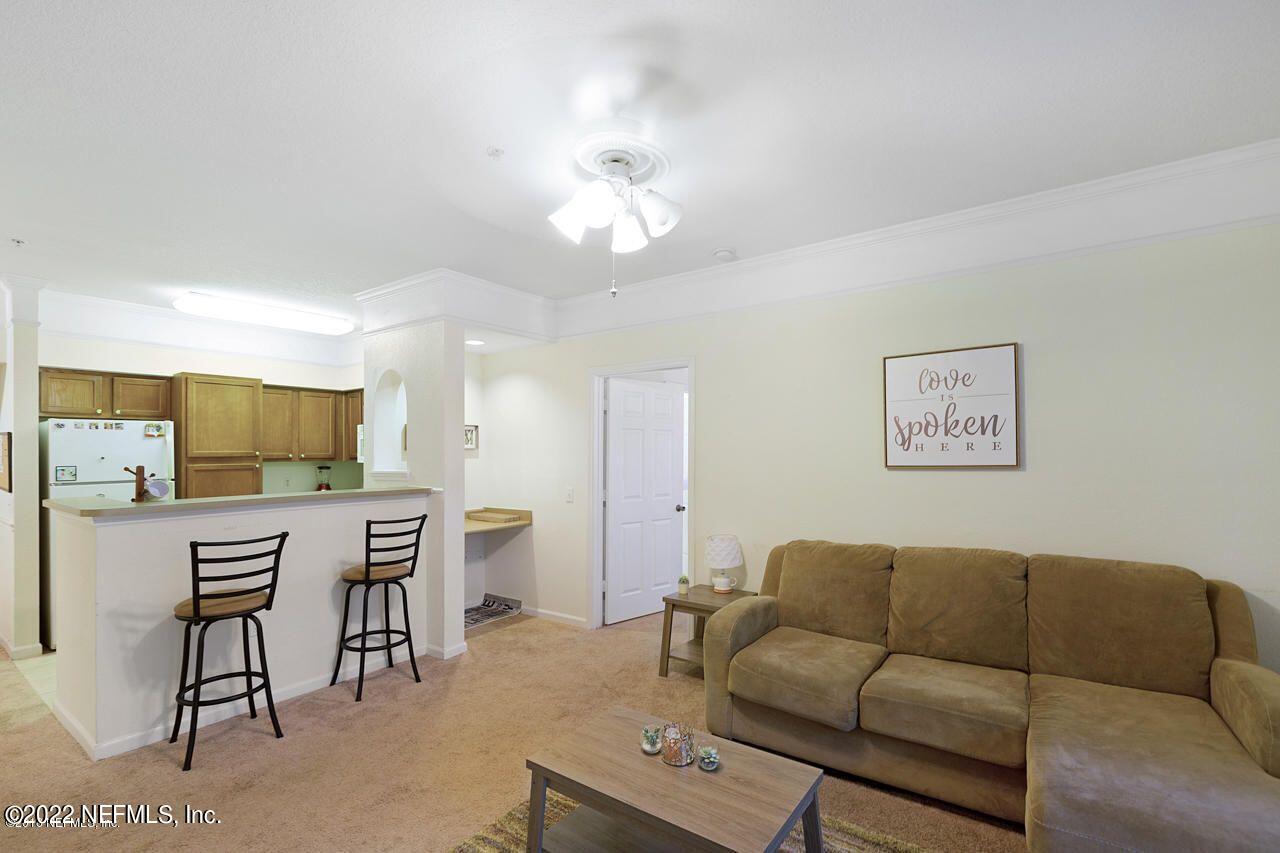 8550 Touchton Road, Unit 522 Jacksonville, FL 32216 - Photo 11 of 23 LIVING AREA