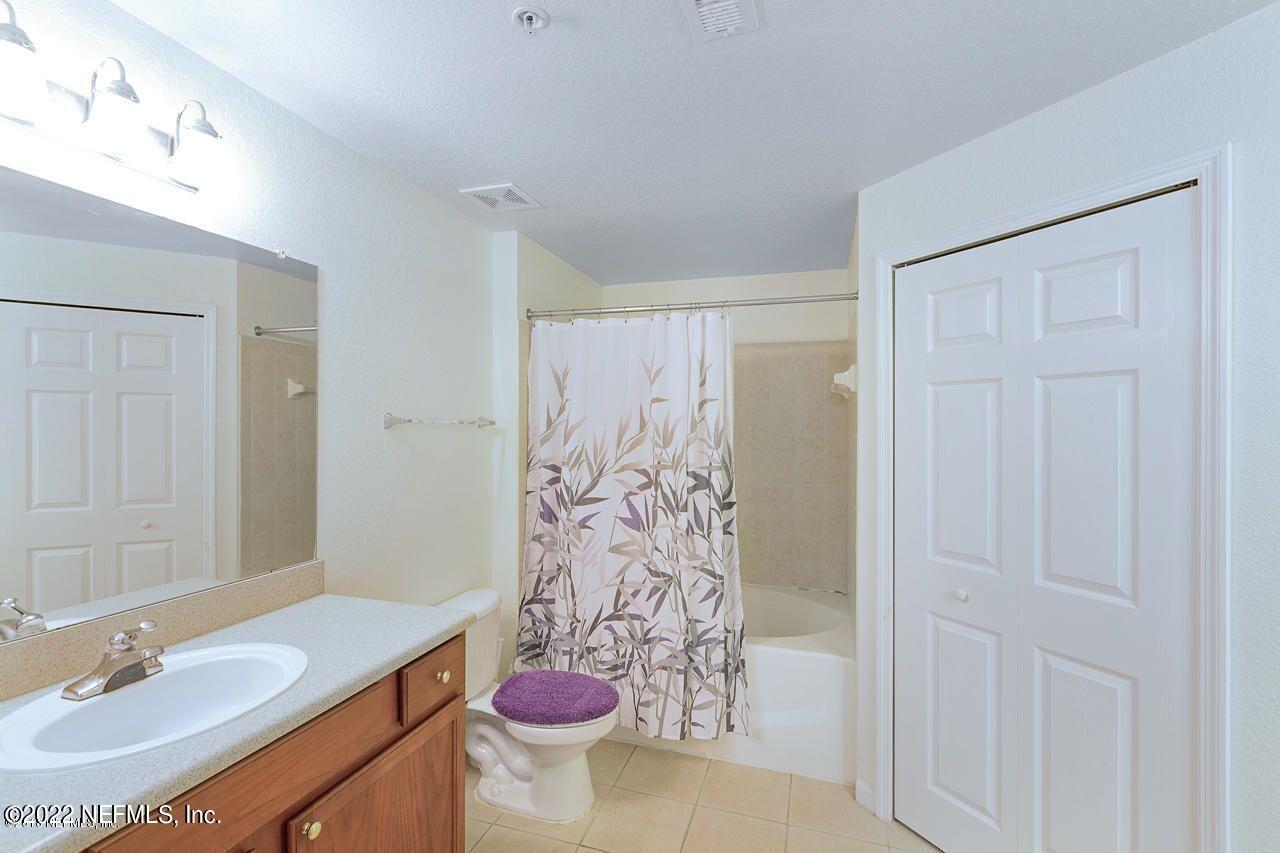 8550 Touchton Road, Unit 522 Jacksonville, FL 32216 - Photo 14 of 23 MASTER BATH