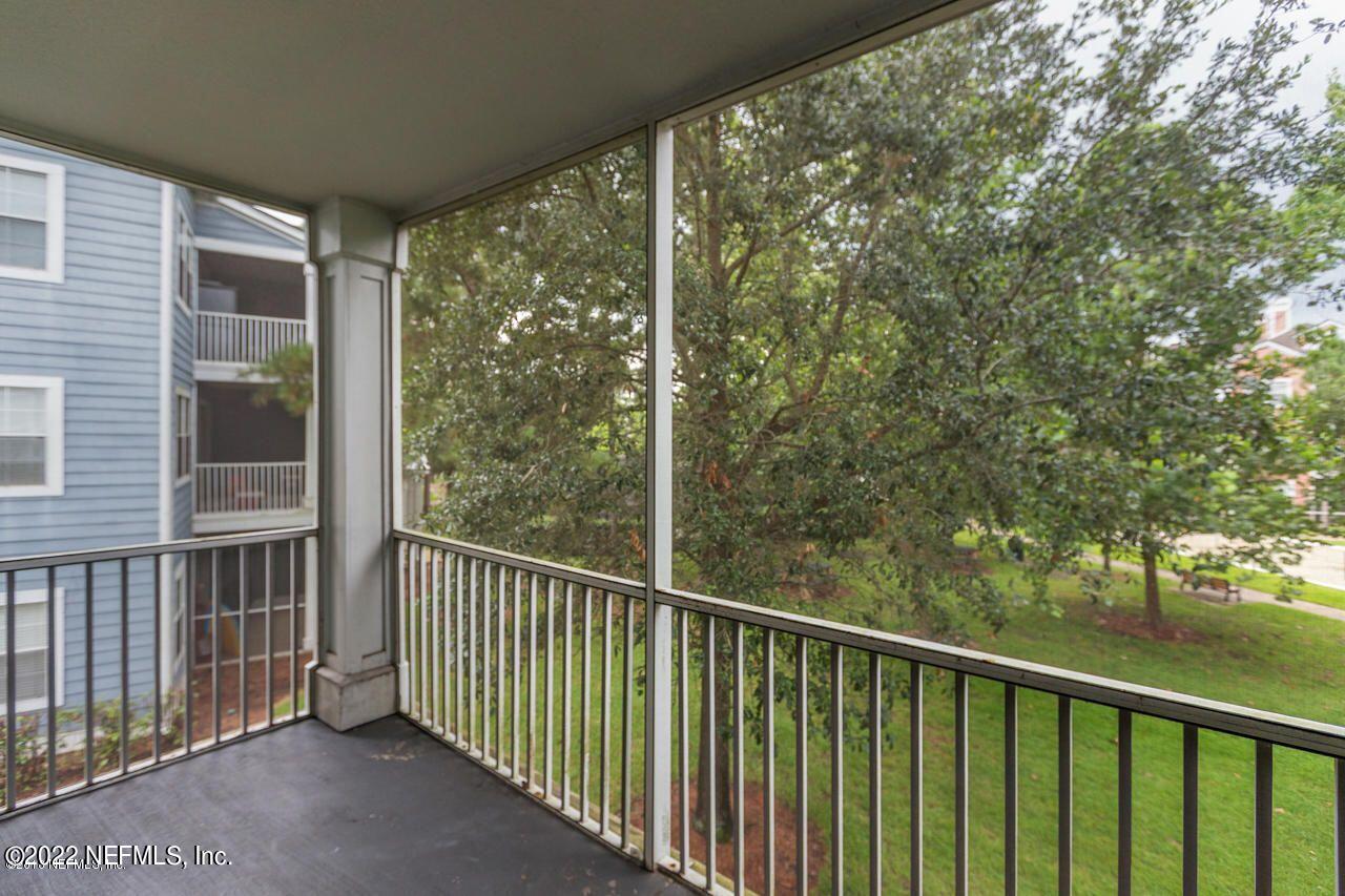 8550 Touchton Road, Unit 522 Jacksonville, FL 32216 - Photo 18 of 23 SCREENED PORCH